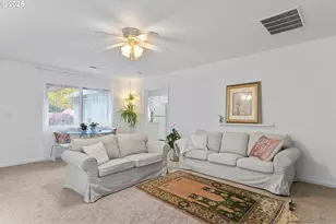 15390 SW Davis Rd, Beaverton, OR 97007 - Photo 9