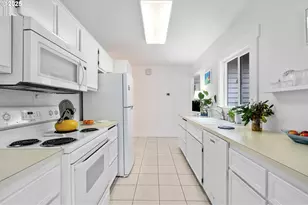 15390 SW Davis Rd, Beaverton, OR 97007 - Photo 15