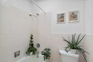 15390 SW Davis Rd, Beaverton, OR 97007 - Photo 21