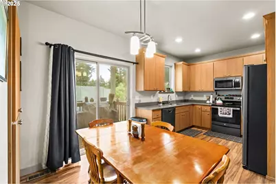 87977 10th St, Veneta, OR 97487 - Photo 9