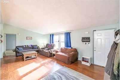 1202 49th Ave, Sweet Home, OR 97386 - Photo 5