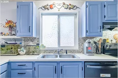 1202 49th Ave, Sweet Home, OR 97386 - Photo 9