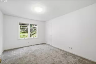 2290 Sandy Dr, Eugene, OR 97401 - Photo 23