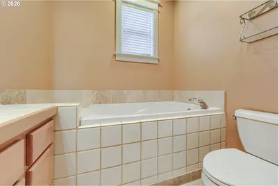21999 NE Park Ln, Fairview, OR 97024 - Photo 19