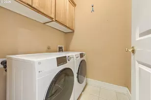 21999 NE Park Ln, Fairview, OR 97024 - Photo 25