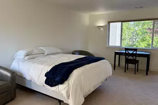21999 NE Park Ln, Fairview, OR 97024 - Photo 33