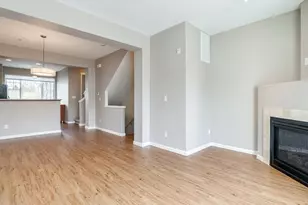 324 NE Edgeway Drive, Hillsboro, OR 97006 - Photo 5