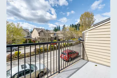 324 NE Edgeway Dr, Hillsboro, OR 97006 - Photo 29