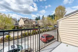 324 NE Edgeway Drive, Hillsboro, OR 97006 - Photo 29