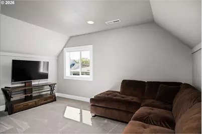 2251 Lathen Way, Eugene, OR 97408 - Photo 27