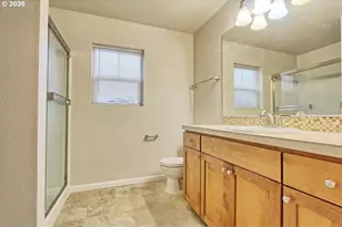 1905 NE 77th Pl, Vancouver, WA 98664 - Photo 11