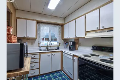 2681 SE River Rd Rd #44, Hillsboro, OR 97123 - Photo 3