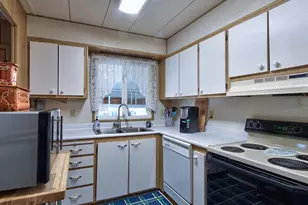 2681 SE River Rd Rd, Hillsboro, OR 97123 - Photo 3