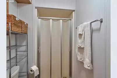 2681 SE River Rd Rd #44, Hillsboro, OR 97123 - Photo 41