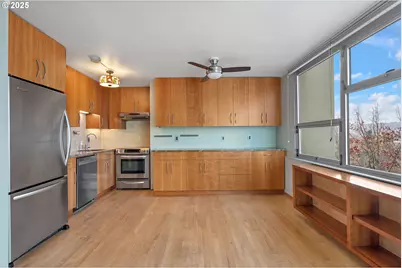 1220 NE 17th Ave #5A, Portland, OR 97232 - Photo 13