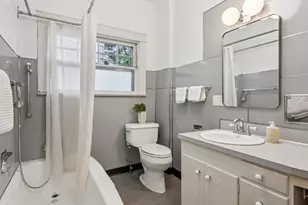 4023 NE Laddington Ct, Portland, OR 97232 - Photo 21