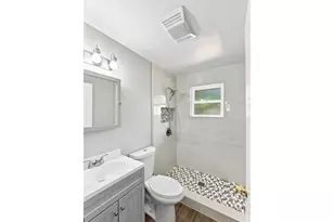 885 Oakway Dr, Coos Bay, OR 97420 - Photo 17