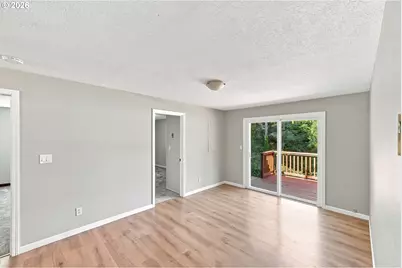 885 Oakway Dr, Coos Bay, OR 97420 - Photo 19