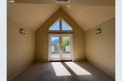 11221 SE Vernazza Ln, Happy Valley, OR 97086 - Photo 27