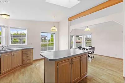33720 SE Springlake Dr, Scappoose, OR 97056 - Photo 9