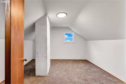 11356 NE Glisan St, Portland, OR 97220 - Photo 21