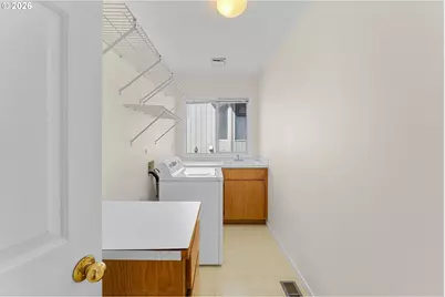 11865 NW Vaughan Ct, Portland, OR 97229 - Photo 17