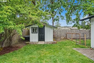 760 SE Edwards Dr, Dundee, OR 97115 - Photo 35