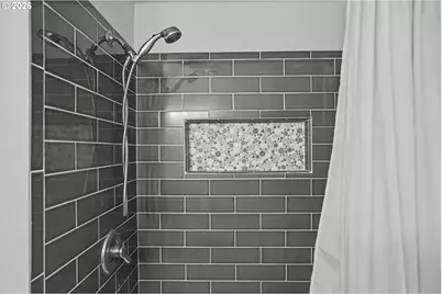 760 SE Edwards Dr, Dundee, OR 97115 - Photo 17