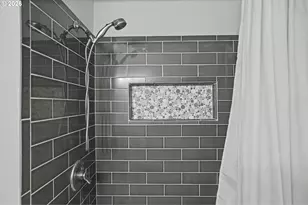 760 SE Edwards Dr, Dundee, OR 97115 - Photo 17