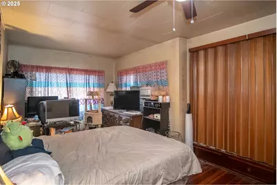 169 SE Houck Ave, Roseburg, OR 97470 - Photo 17