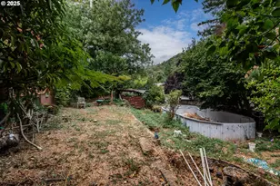 169 SE Houck Ave, Roseburg, OR 97470 - Photo 33