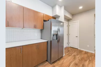 17137 SW Appledale Rd #206, Beaverton, OR 97007 - Photo 5