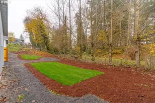 712 12th Ave, Sweet Home, OR 97386 - Photo 47