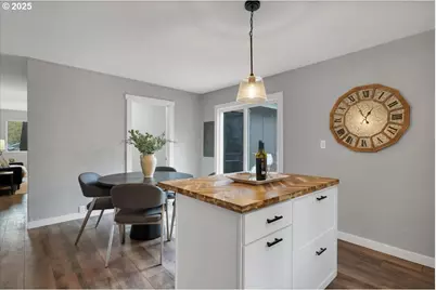 712 12th Ave, Sweet Home, OR 97386 - Photo 15