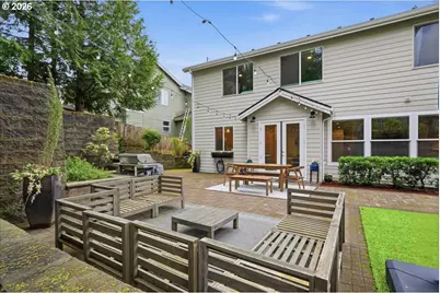 2255 Crestview Dr, West Linn, OR 97068 - Photo 43