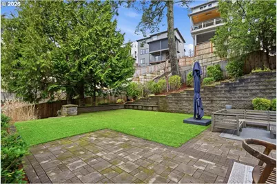 2255 Crestview Dr, West Linn, OR 97068 - Photo 43