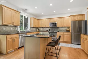 2255 Crestview Dr, West Linn, OR 97068 - Photo 15