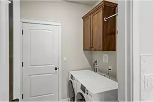 1491 Foxglove St, Woodburn, OR 97071 - Photo 15