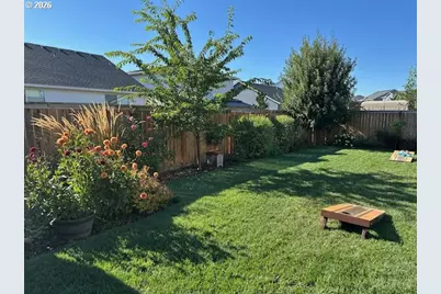 1491 Foxglove St, Woodburn, OR 97071 - Photo 37