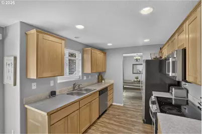 35327 Helens Way, Saint Helens, OR 97051 - Photo 13