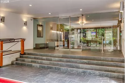 255 SW Harrison St #8 E, Portland, OR 97201 - Photo 3