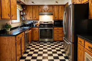 1102 Hillside Dr, Cottage Grove, OR 97424 - Photo 5
