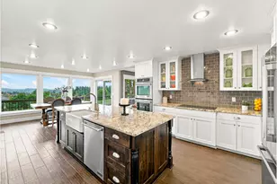 13876 SE Mountain Crest Dr, Happy Valley, OR 97086 - Photo 5