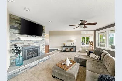 13876 SE Mountain Crest Dr, Happy Valley, OR 97086 - Photo 11