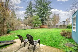 1735 Minda Dr, Eugene, OR 97401 - Photo 15