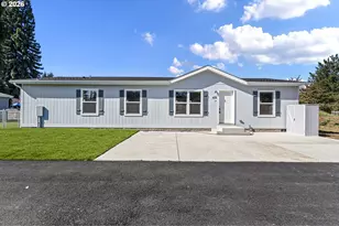675 N 16th St, Cottage Grove, OR 97424 - Photo 1