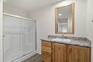 675 N 16th St, Cottage Grove, OR 97424 - Photo 23