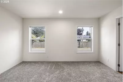 675 N 16th St, Cottage Grove, OR 97424 - Photo 19