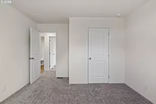 675 N 16th St, Cottage Grove, OR 97424 - Photo 29