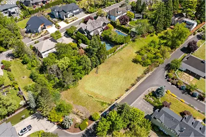 13755 NW Burton St, Portland, OR 97229 - Photo 47